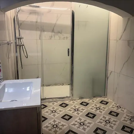 Ferienhaus Vincenti's Rest In - A Traditional Old House